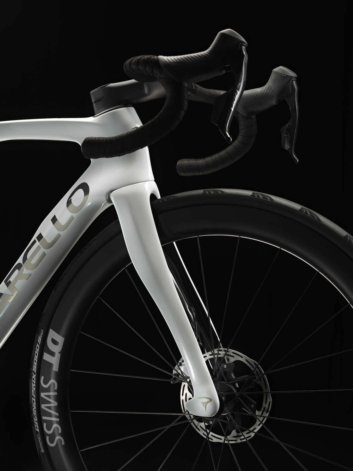 26 DOGMA F Frame Kit Edge Crystal White