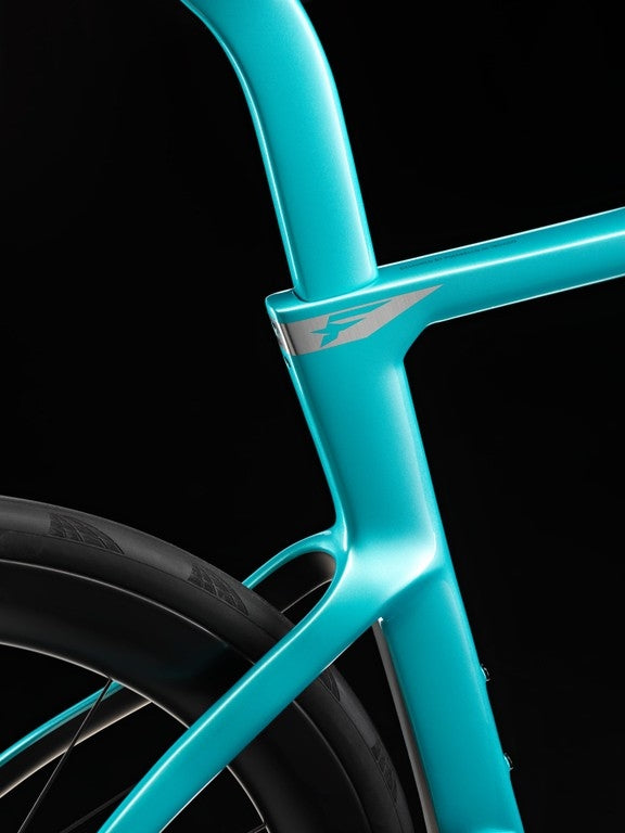 26 DOGMA F Frame Kit Luxter Turquoise