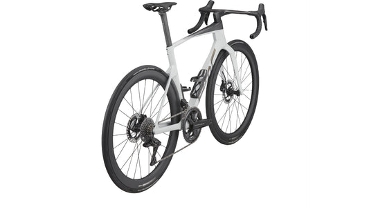 27 TEAMMACHINE R 01 TWO