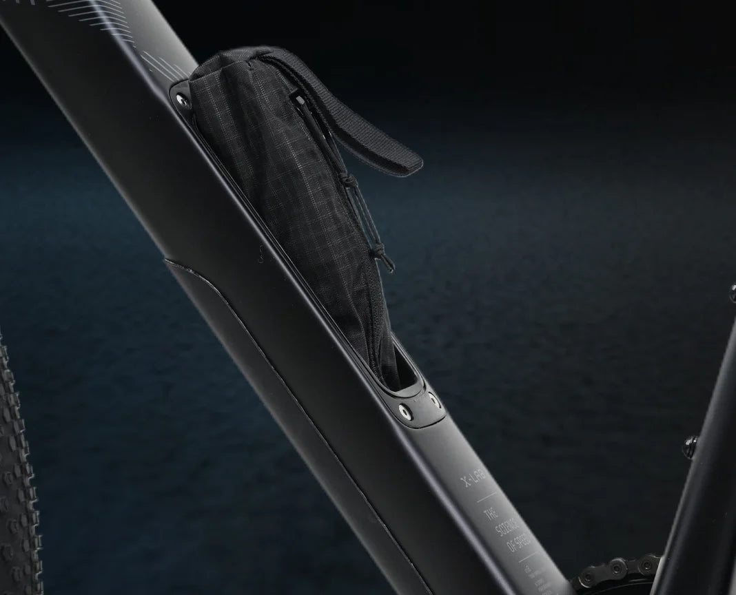 X-LAB GT8 CARBON GRAVEL (PRE-ORDER) 07/2026