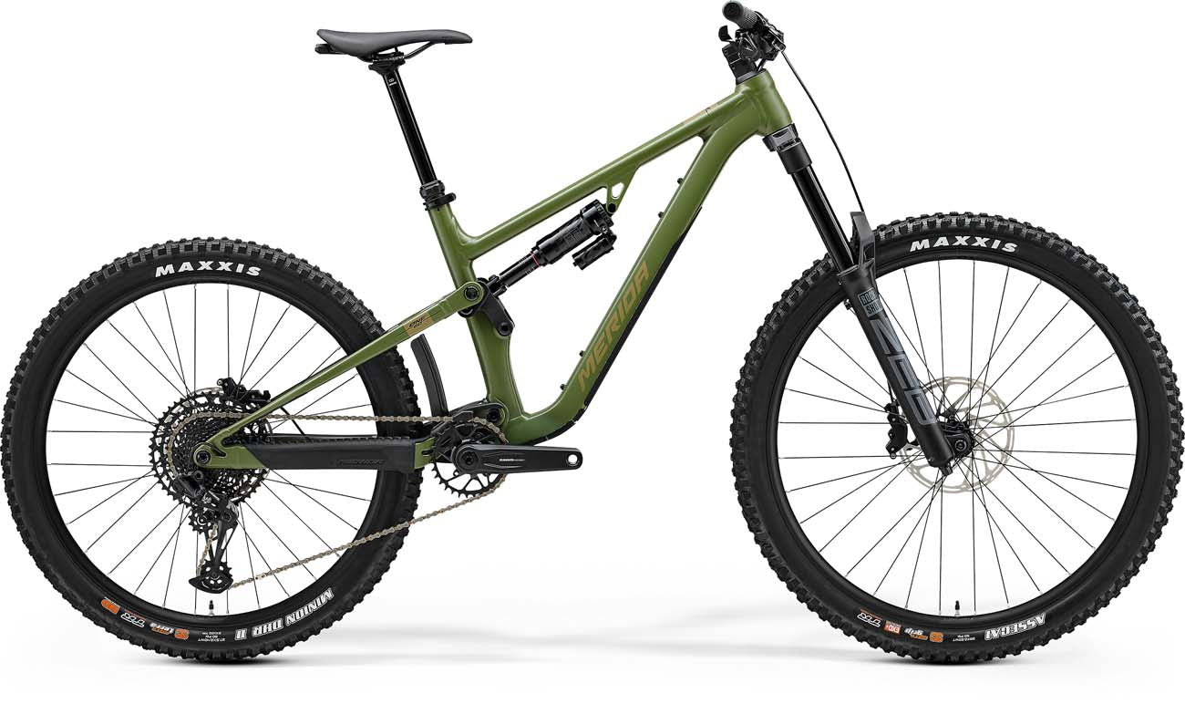 25 ONE SIXTY 700 III2