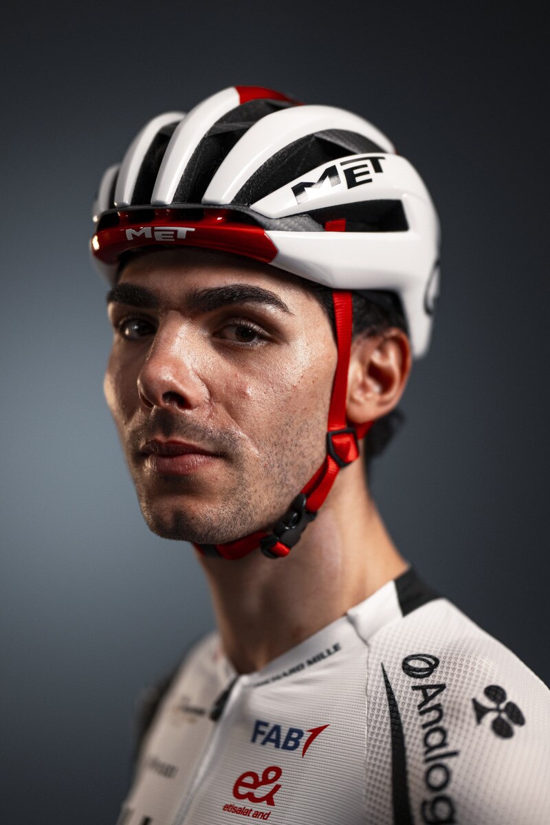MET Trenta 3K Carbon MIPS Road Helmet UAE Team Emirates XRG Edition