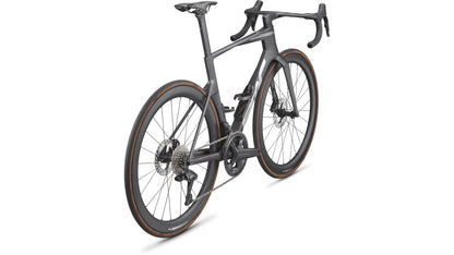 27 Teammachine R 01 Four cbn bru wht