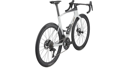 27 TEAMMACHINE R 01 TWO