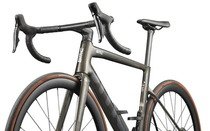 27 BMC TEAMMACHINE SLR 01 FOUR