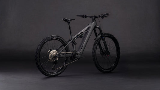 26 Cube Stereo Hybrid ONE77 HPC Race 800 Electric