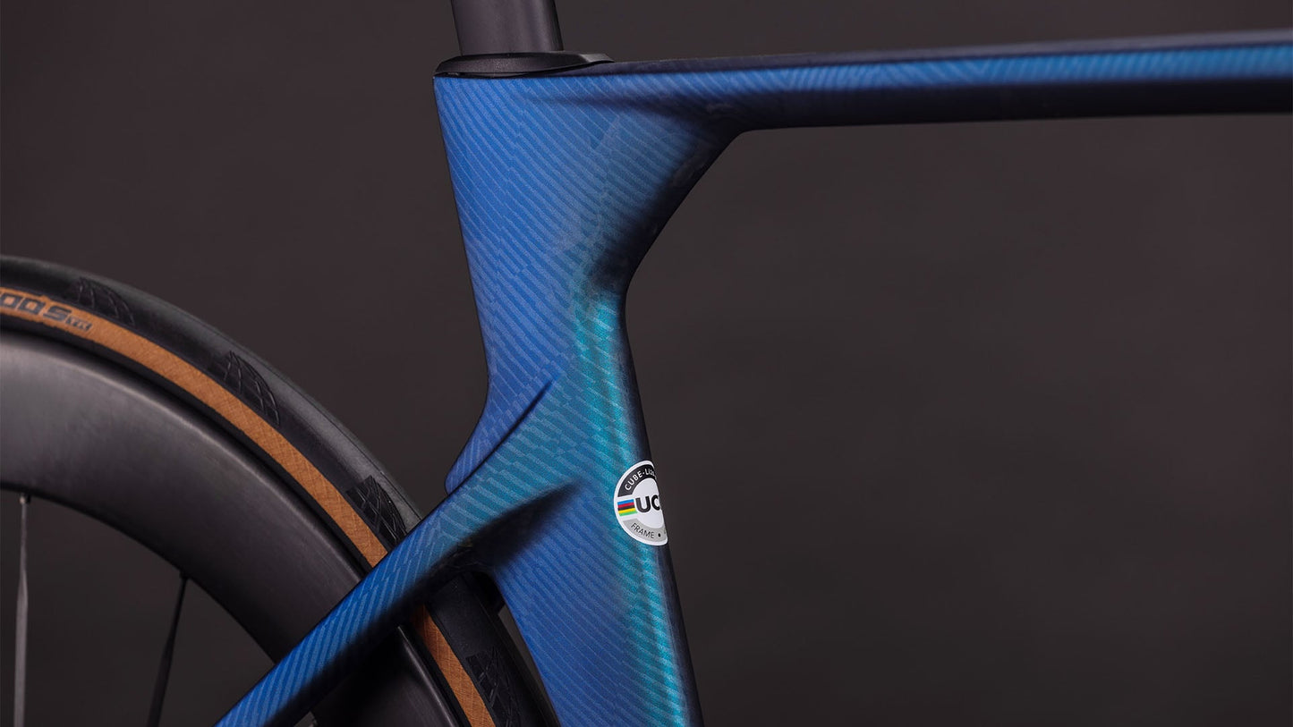 CUBE LITENING AERO C:68X SLT  2026